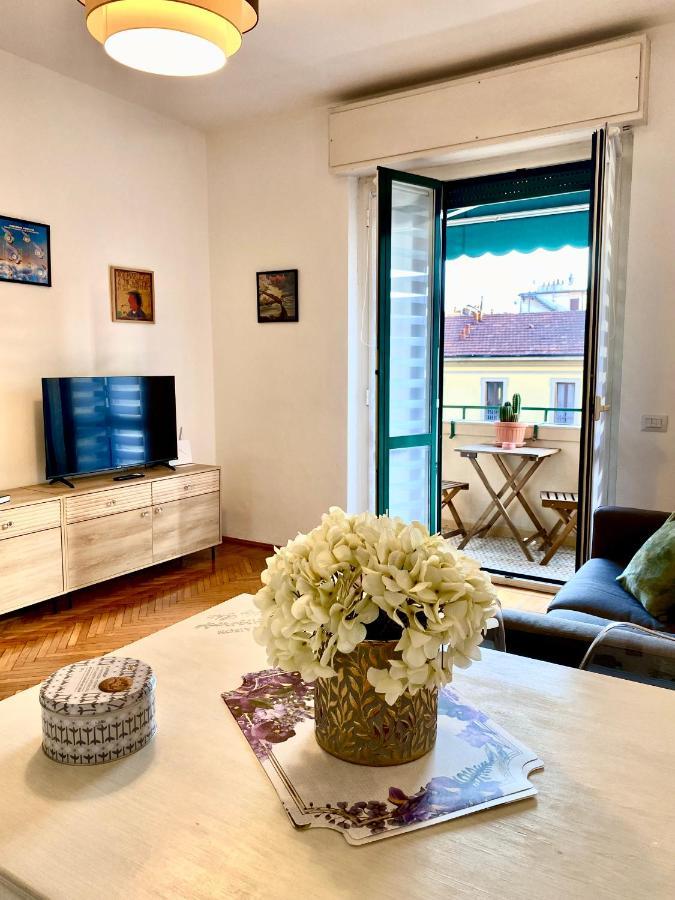 Daniela'S Spazioso Appartamento Ai Navigli Милан Экстерьер фото