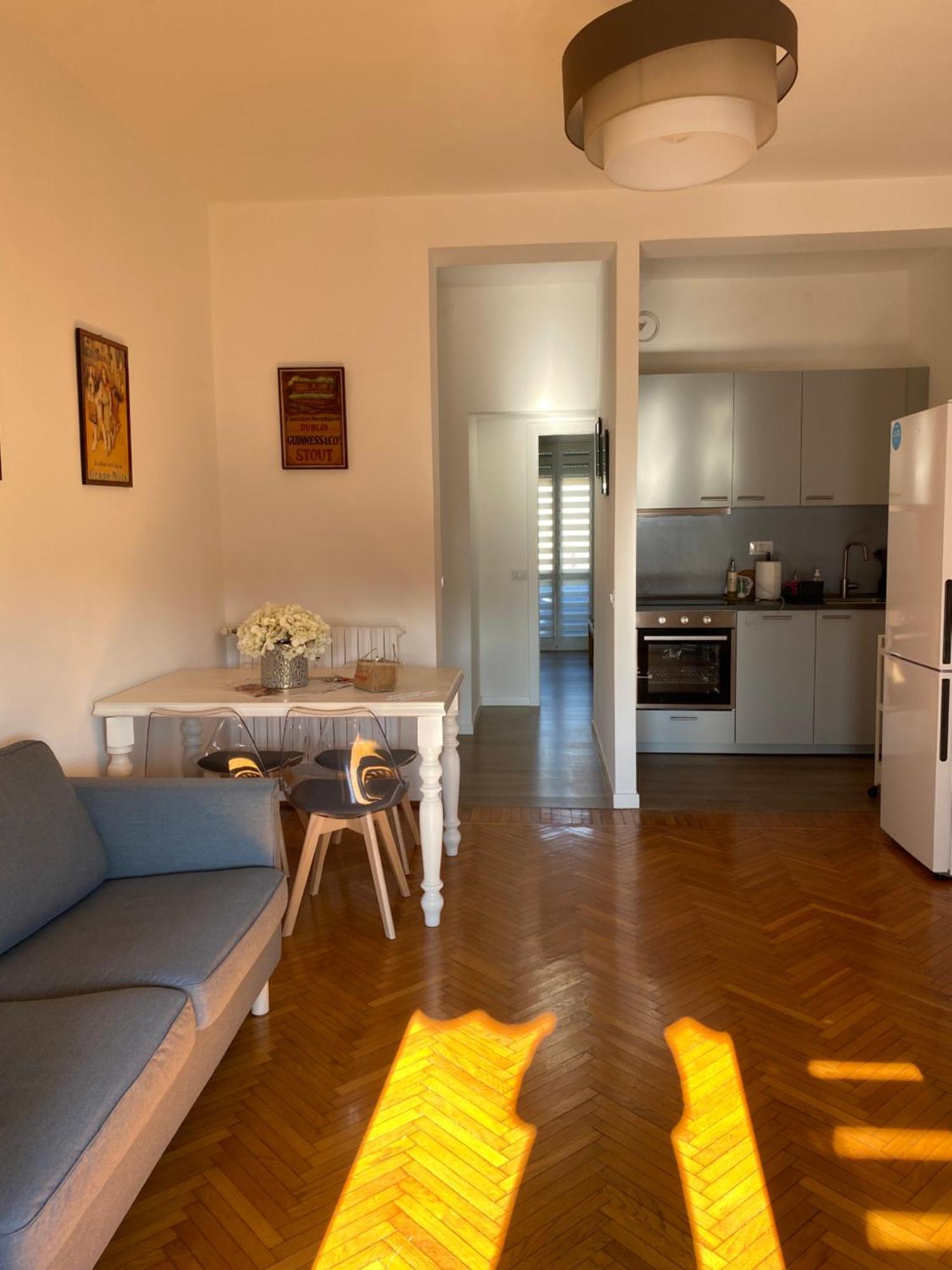 Daniela'S Spazioso Appartamento Ai Navigli Милан Экстерьер фото